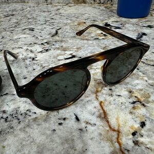 Krewe Cameron like new barely worn